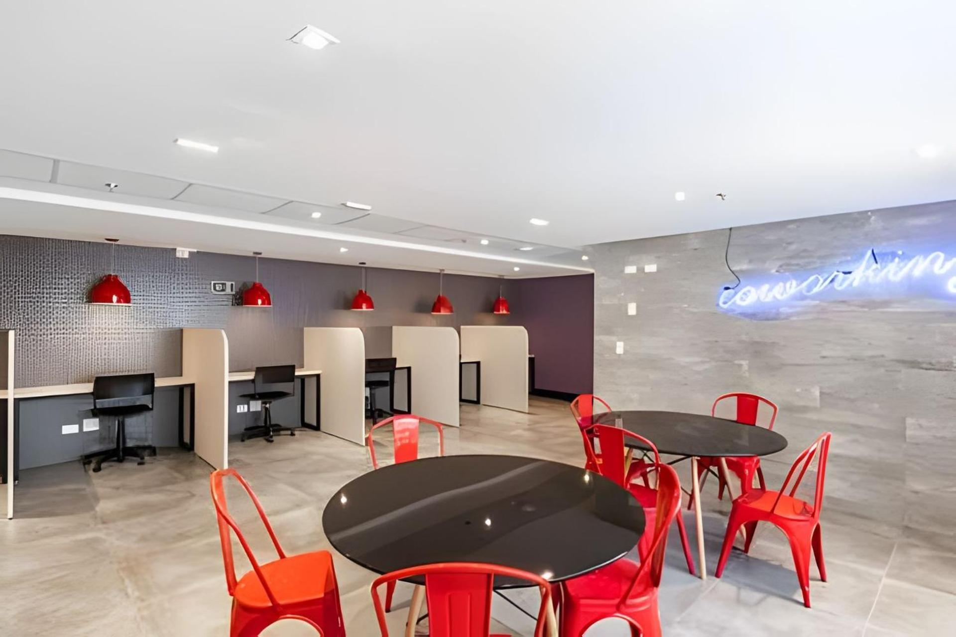 Apartamento Lindo Estudio Moderno Com Ar Condicionado *