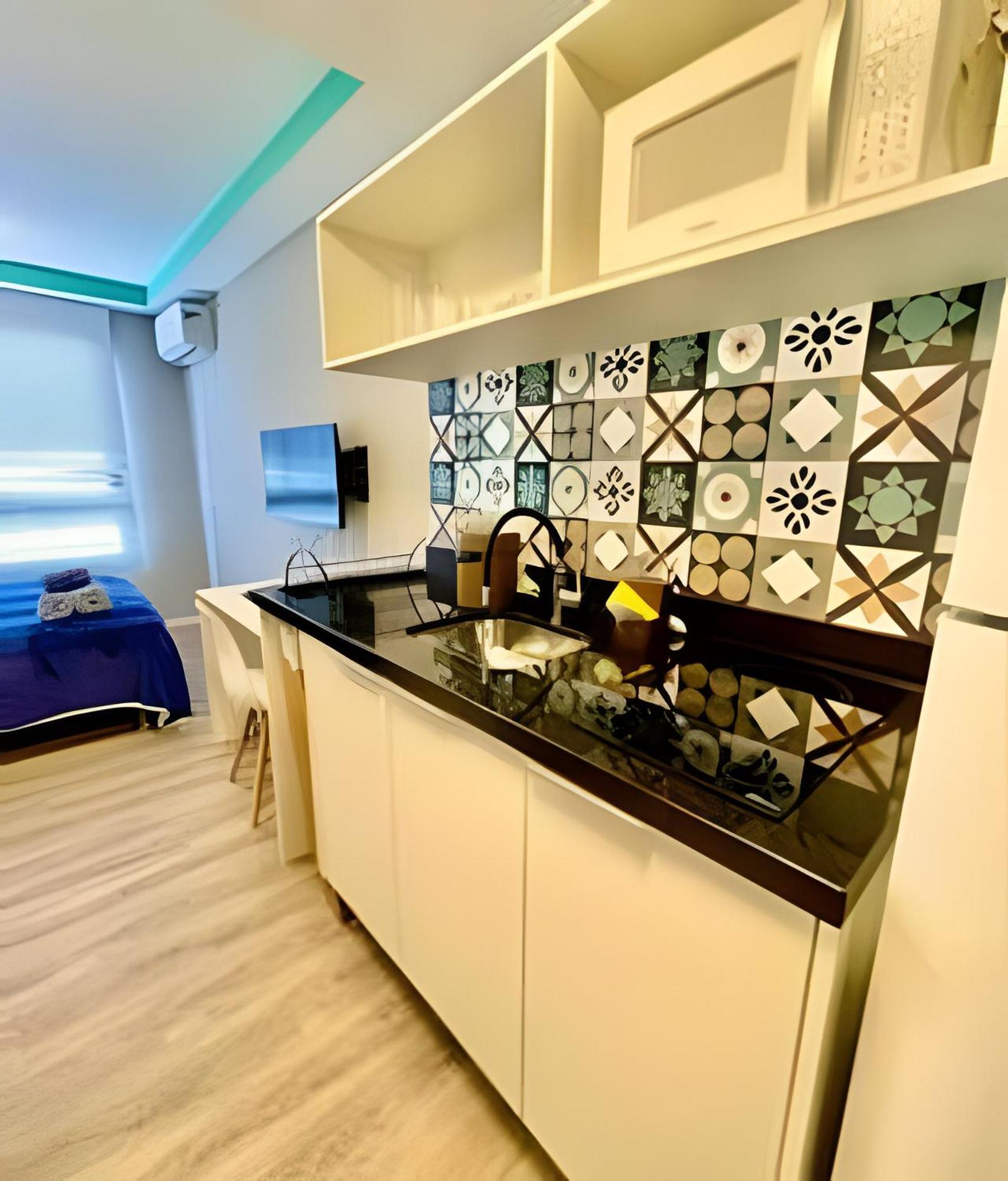 Lindo Estudio Moderno Com Ar Condicionado Curitiba